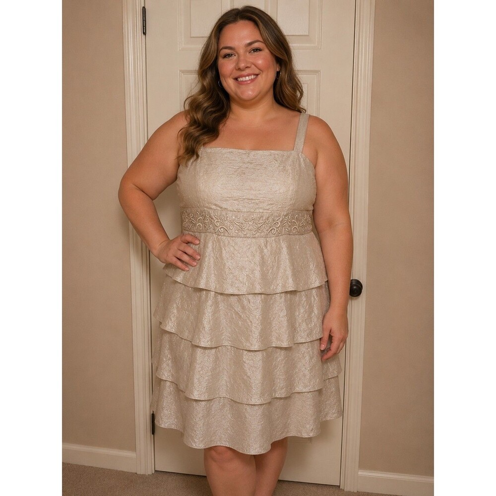 R& M Richards Silver Cocktail Dress Sz 16 W Knee Length Wedding Party
